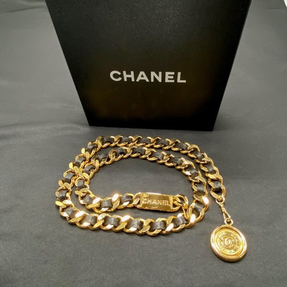 CHANEL, Accessories, Chanel Vintage Goldtone And Leather Chain Belt